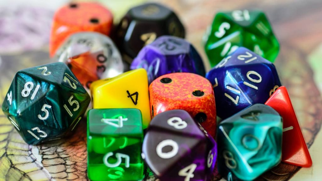 Which is the best epoxy resin for Dice and how to make dice with it