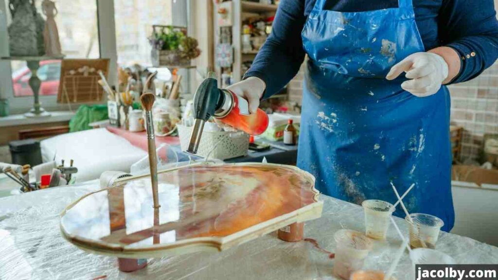 If you want to know How to use Epoxy Resin on Wood for Beginners, this will help you understand the full process and other things to keep in mind when using epoxy resin on wood.
