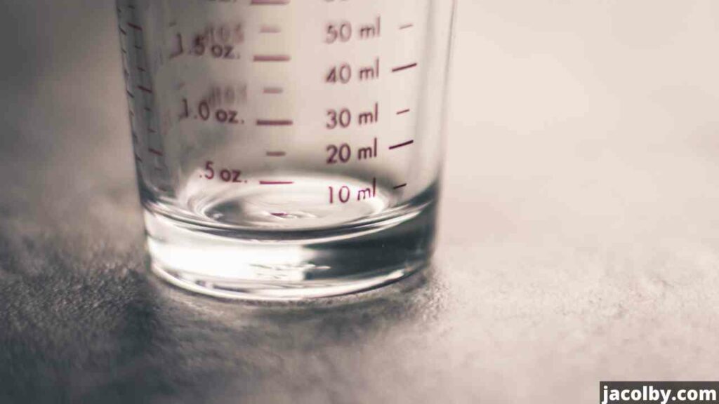 It shows how to use measure resin on a measuring cup. I will tell you everything from start to finish about using measuring cup to measure resin.